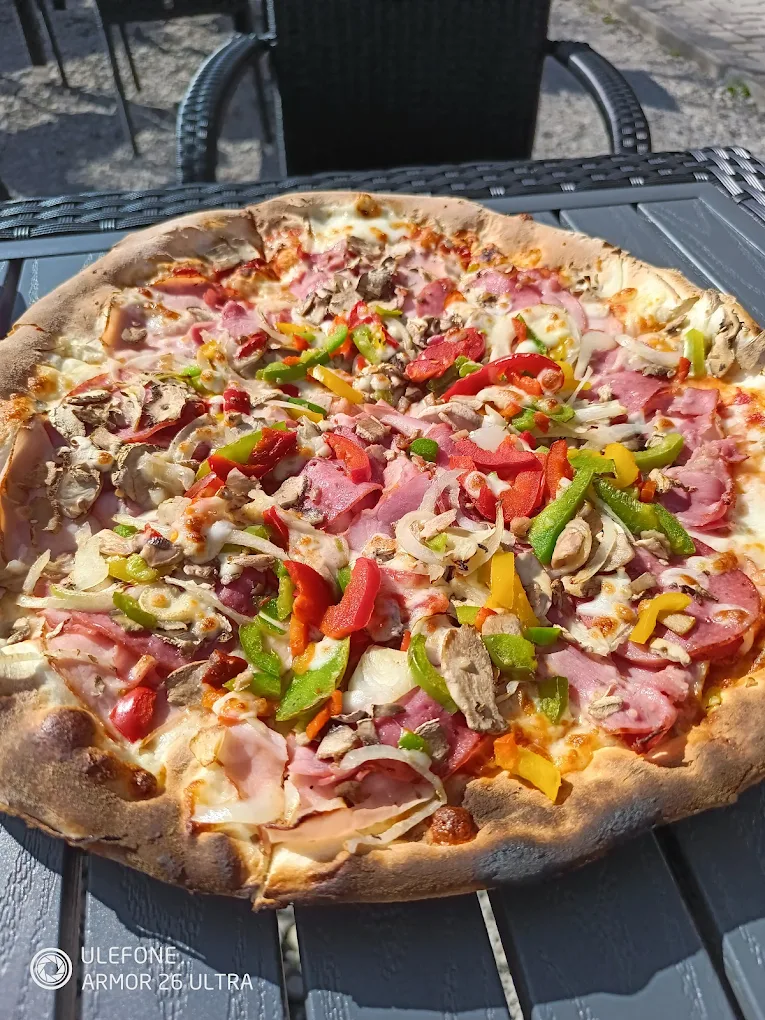 Kolorowa pizza